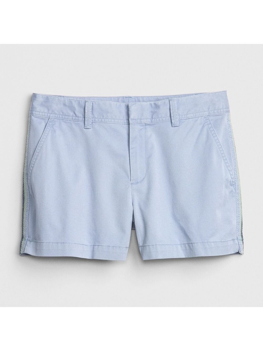 20 - GAP | 3" City Shorts with Embroidered Details
